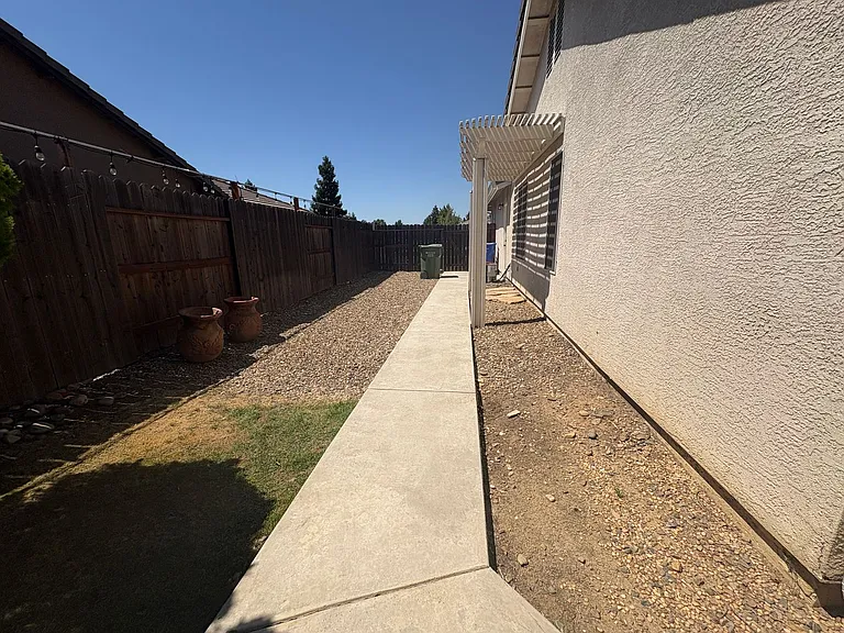 1244 Ivywood Dr — Photo 25