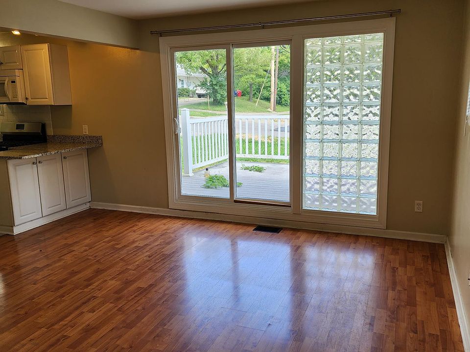1st image of 983 Kramer Ave #983