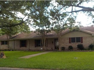 201 Red Bird Ln, Mexia, TX 76667