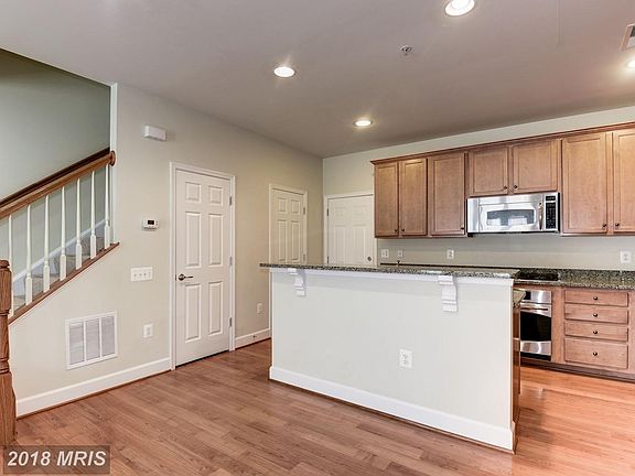5th image of 2327 Brookmoor Ln
