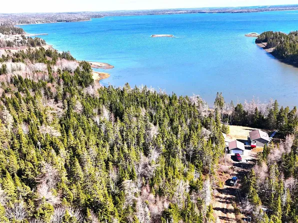 11 Kelly Ln, Richmond, NS B0E 1J0