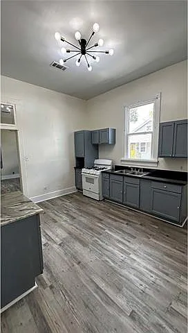 2525 Dabadie St — Photo 6