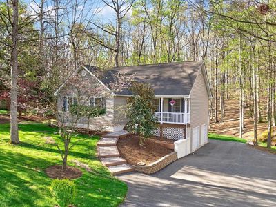 30 Acre Ln, Palmyra, VA, 22963