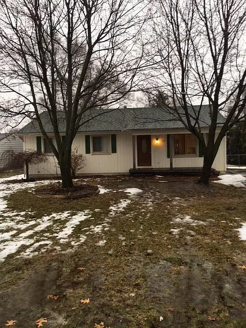 197 Rustic Cir photo 1