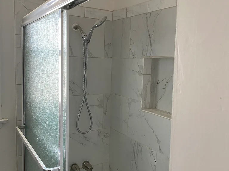 2035 S Holt Ave — Photo 13