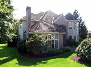 10786 SE Marilyn Ct, Happy Valley, OR 97086