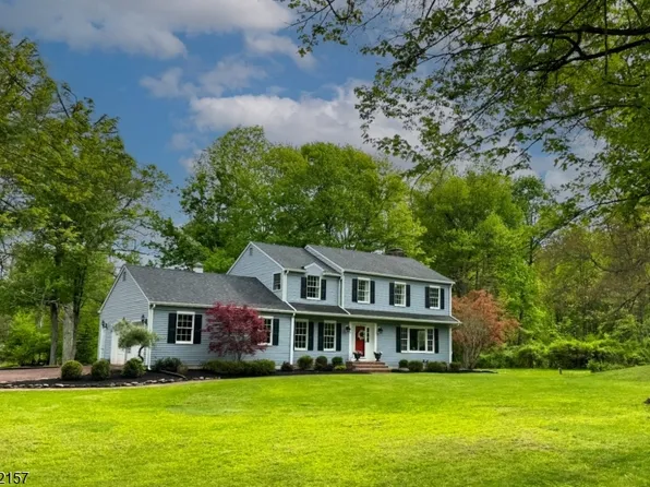 77 Plum Brook Road, Raritan Twp., NJ 08822
