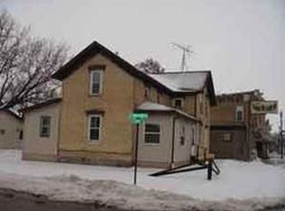231 S Main St, Reeseville, WI 53579