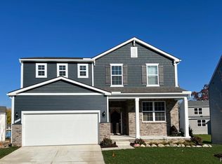6037 Fieldstone Cir, South Lyon, MI 48178
