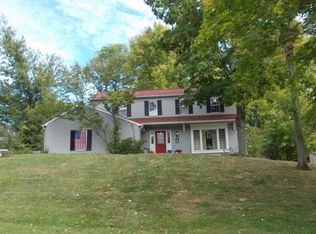 2796 Whitehouse Ln, Cincinnati, OH 45244