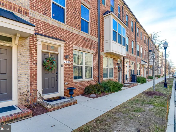 216 S Newkirk St, Baltimore, MD 21224