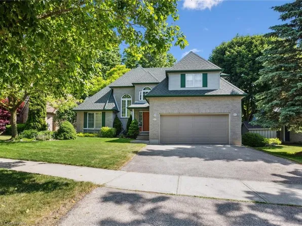 610 Burning Bush Rd, Waterloo, ON N2V 2A4