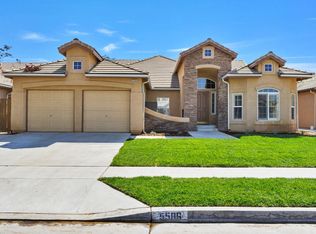 5586 N Ensanada Ave, Fresno, CA