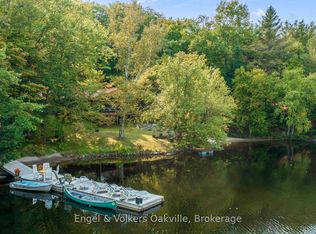 99 Dayeo Dr, Georgian Bay, ON P0C 1H0