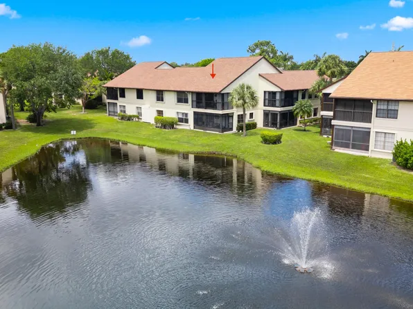 3327 Jog Park Drive #4022, Greenacres, FL 33467