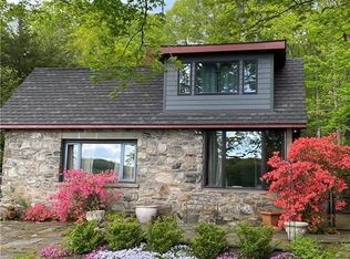 544 Lake Shore Rd, Putnam Valley, NY 10579