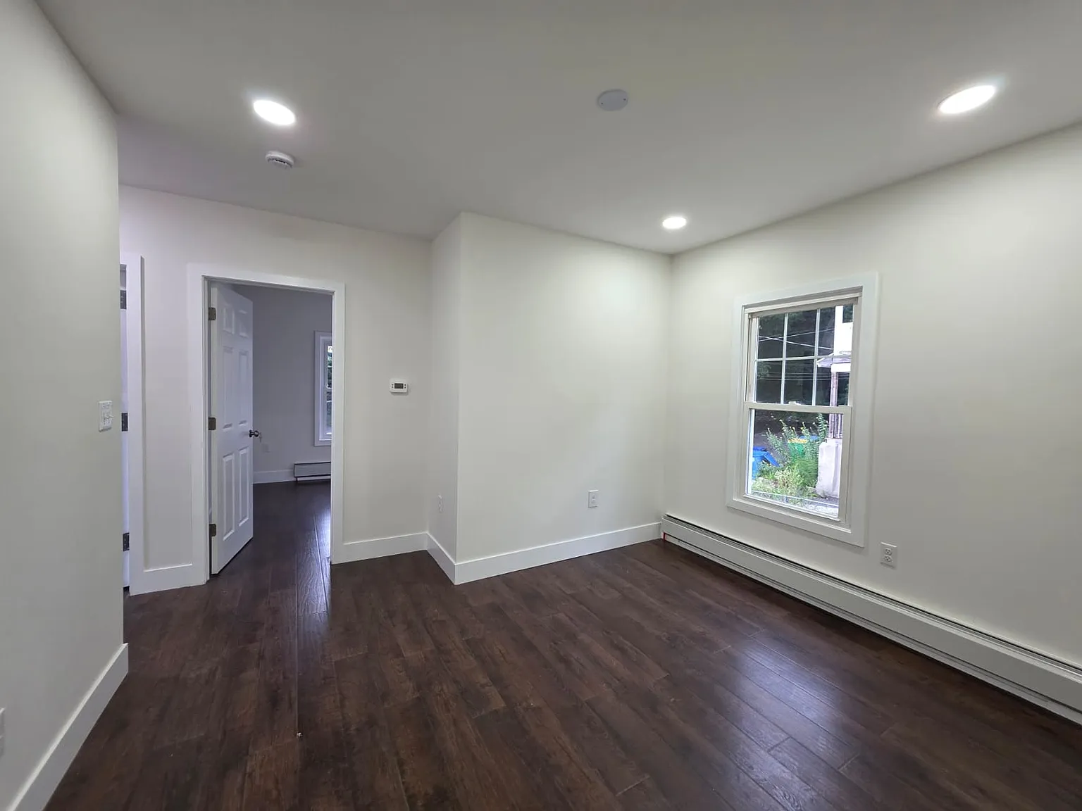 2 bed, $1,600 — Photo 2