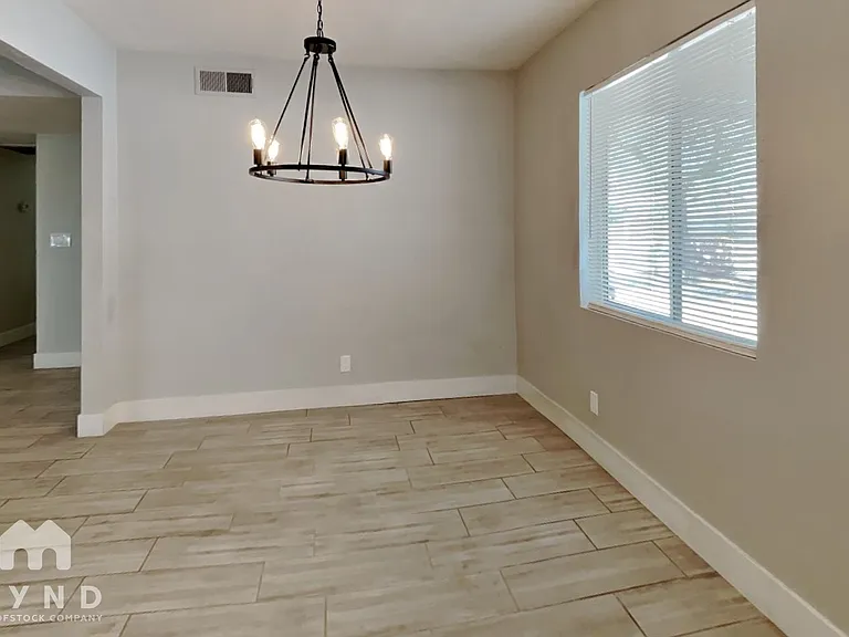 4561 W Boca Raton Rd — Photo 5