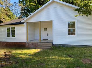 8260 2nd St, Boiling Springs, SC 29316