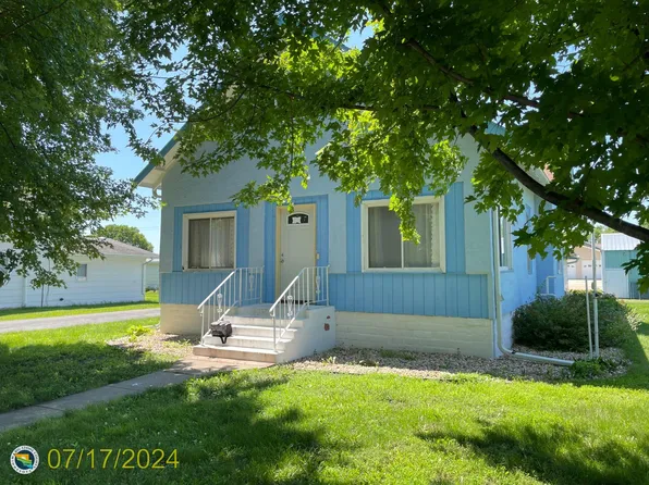 214 Garfield St S, Beardsley, MN 56211