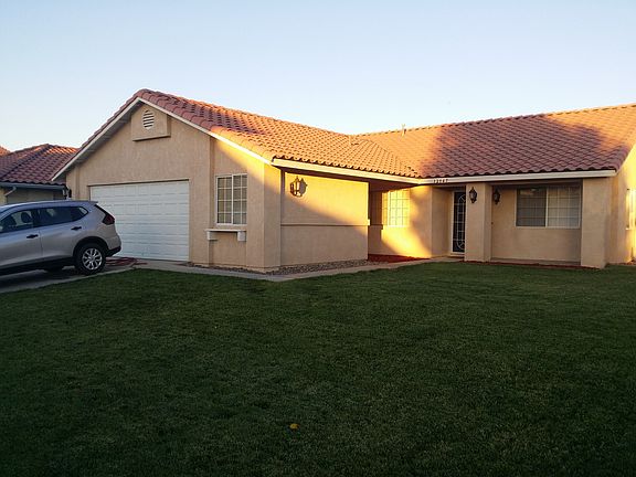 3rd image of 12947 High Vista St