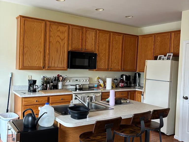 105 Barrett Ct — Photo 15