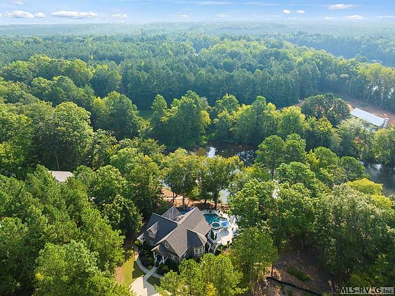 5th image of 120 Waterlyn Dr