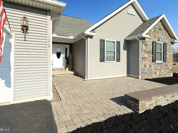 5th image of 130 Landon Dr