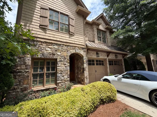 34 High Top Cir, Sandy Springs, GA 30328