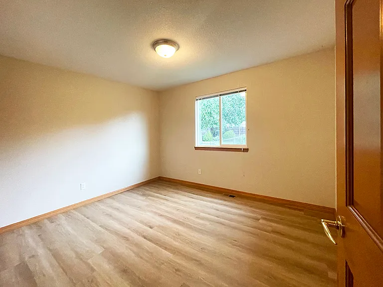 1310 Market St — Photo 5
