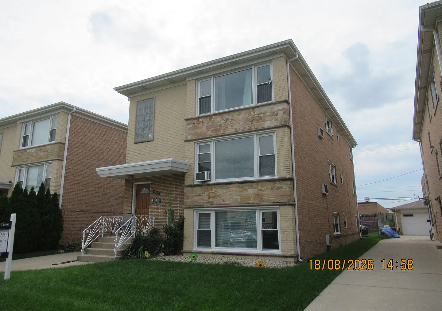 2 bed, 1000 sqft, $1,850 — Photo 1