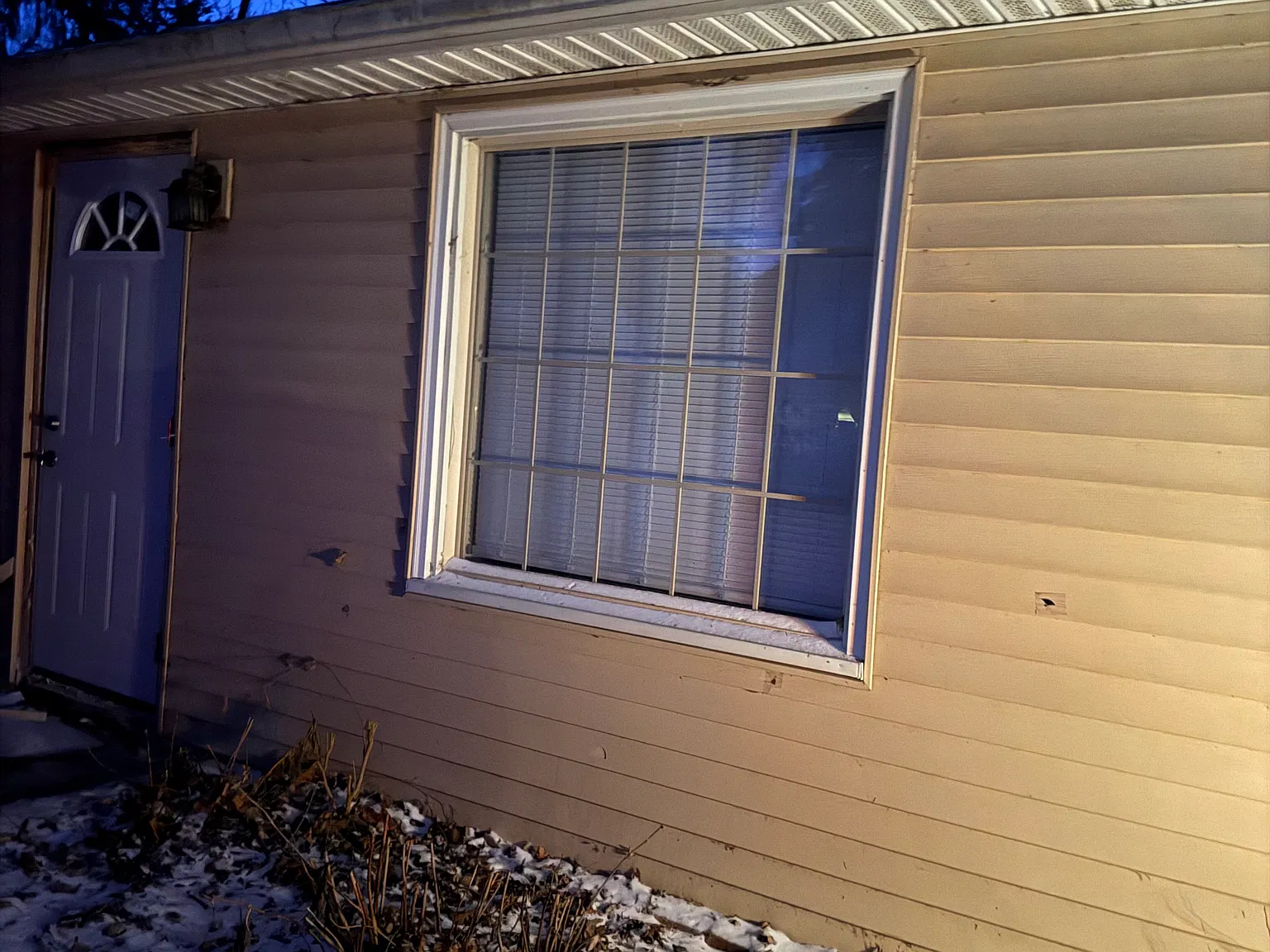 2 bed, 800 sqft, $1,800 — Photo 1