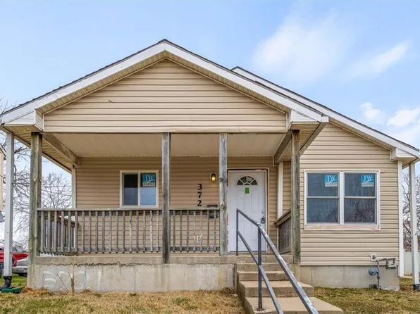 3721 Woodland Ave, Kansas City, MO 64109