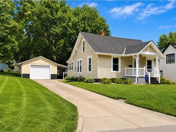 609 S Walnut St, Maryville, MO 64468
