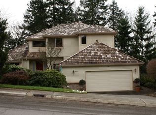 8537 135th Ave SE, Newcastle, WA 98059