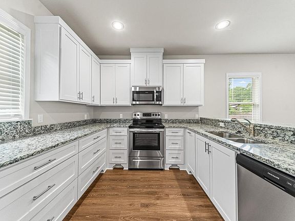 5th image of 109 Pocola Dr Unit B