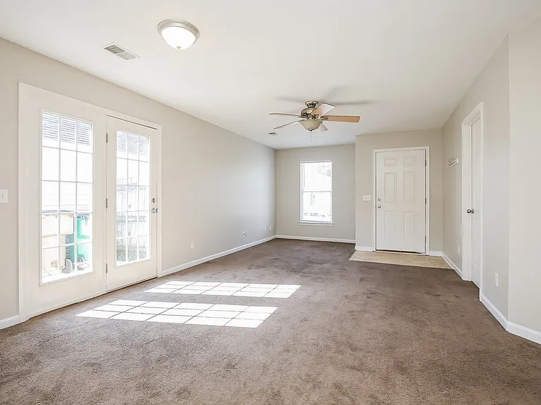 2538 Sonar St — Photo 4