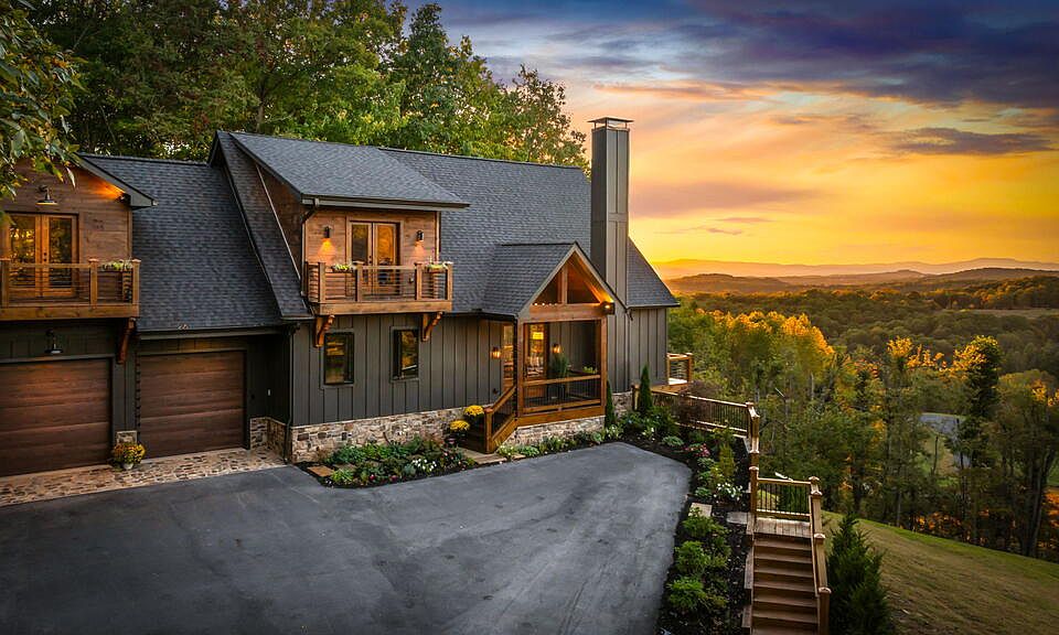 1st image of 437 Big Valley Dr