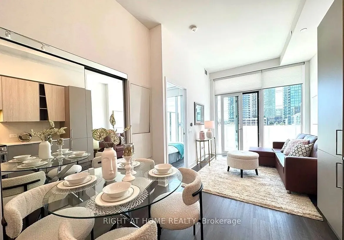 3900 Confederation Pkwy — Photo 3