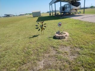 77 Sandfish Dr, Palacios, TX 77465