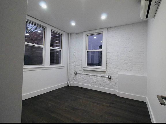 4th image of 585 5th Ave Unit 1