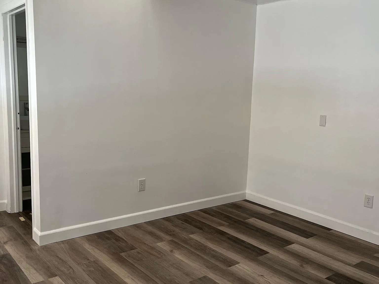 1 bed, 450 sqft, $1,150 — Photo 3