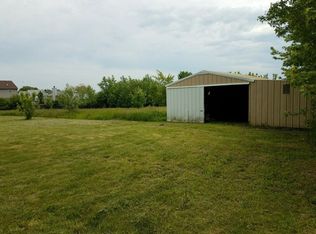 12711 W 9th St, Zion, IL 60099