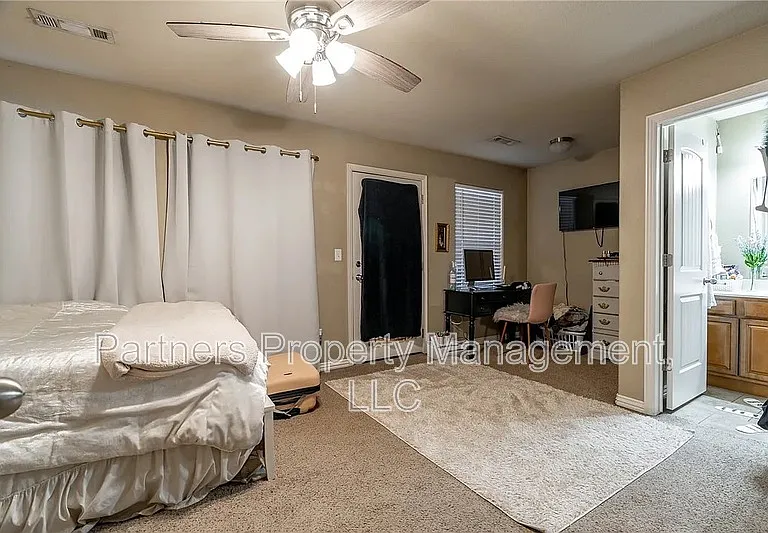 606 N Tennyson Ln — Photo 17