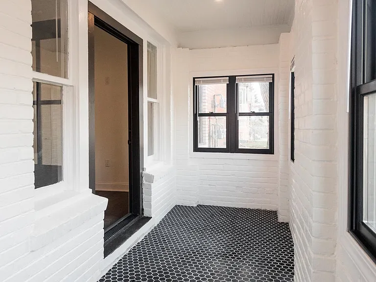 1431 Brooklyn St #1 — Photo 14