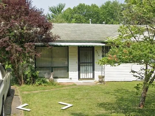 2719 Springwood Dr, Madison, IN 47250