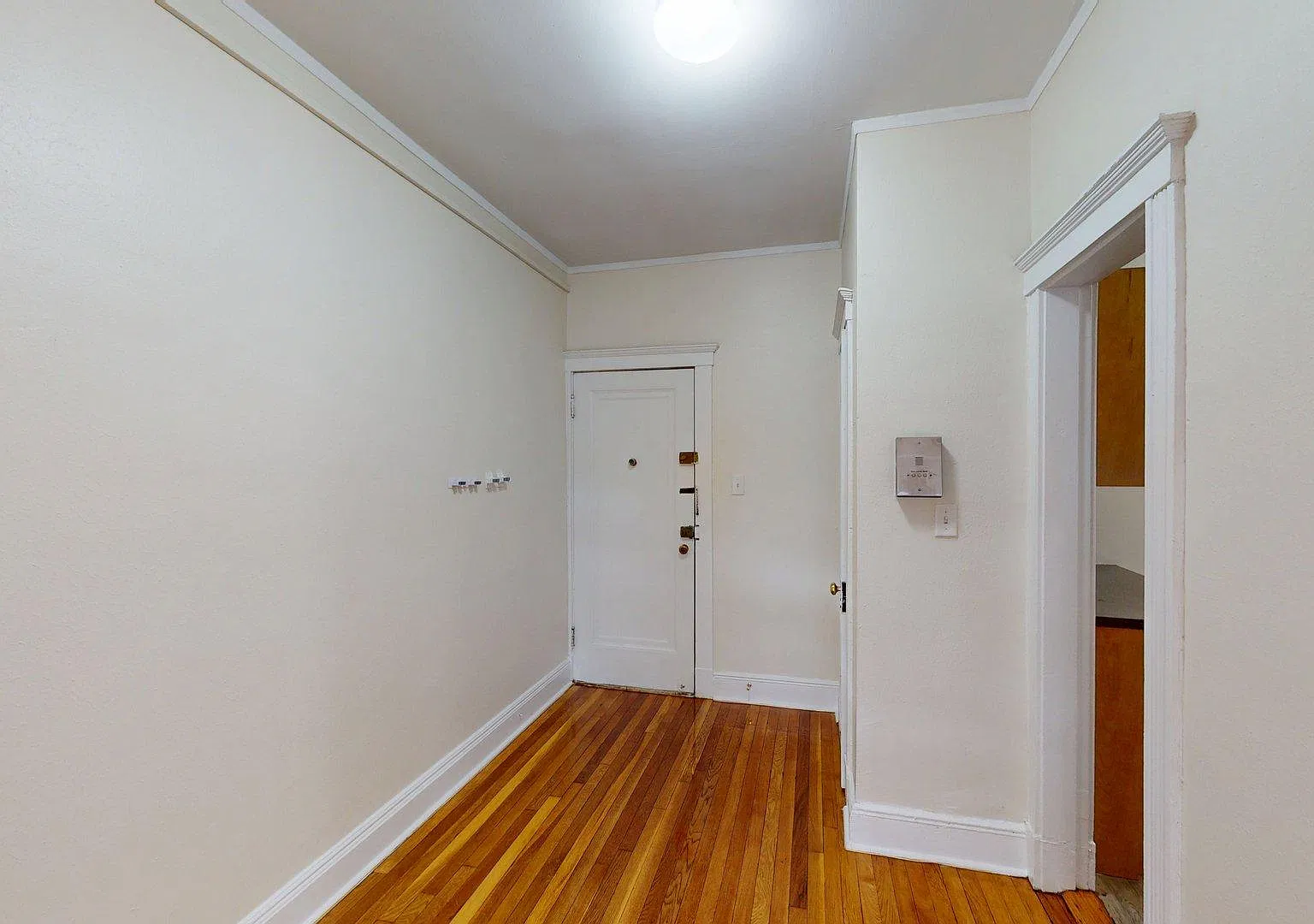 2 bed, $2,545 — Photo 3
