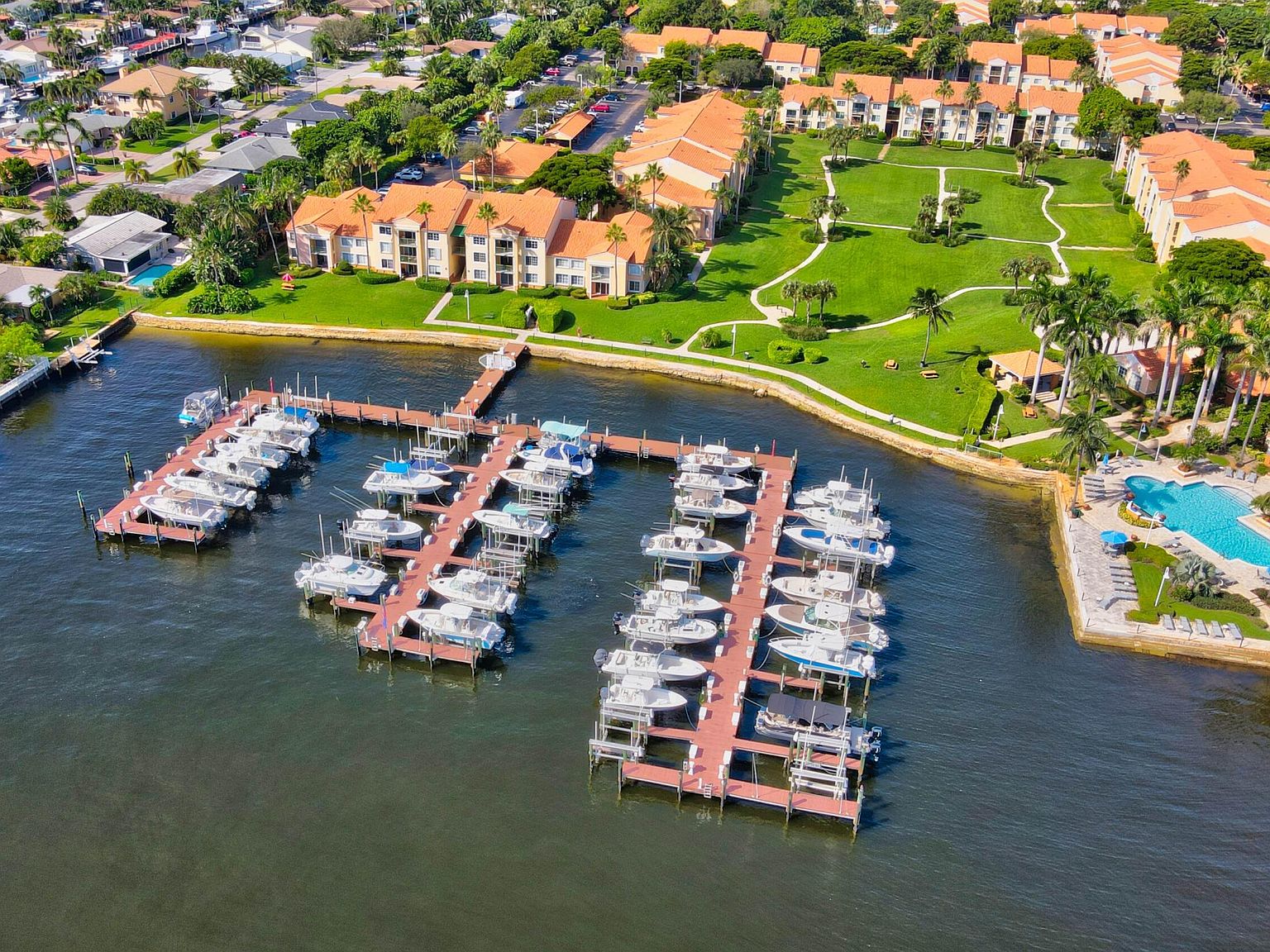 103 yacht club way hypoluxo fl