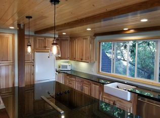 27447 Pinewood Dr, Lake Arrowhead, CA 92352