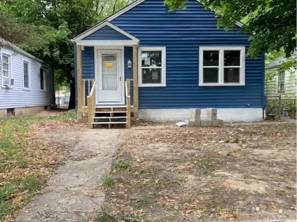 4405 S Park Dr, Fort Wayne, IN 46806